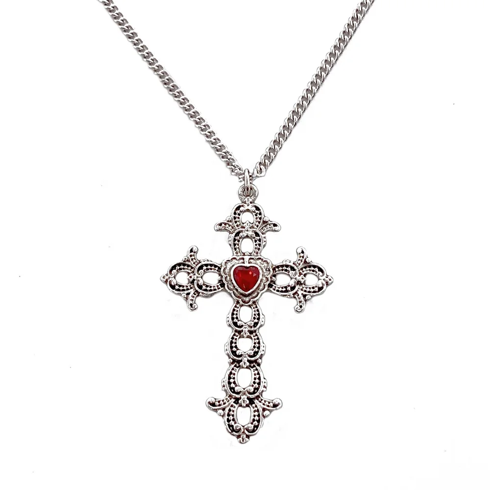 Vintage gothic punk necklace gothic cross crystal heart pendant necklace baroque gothic style accessories