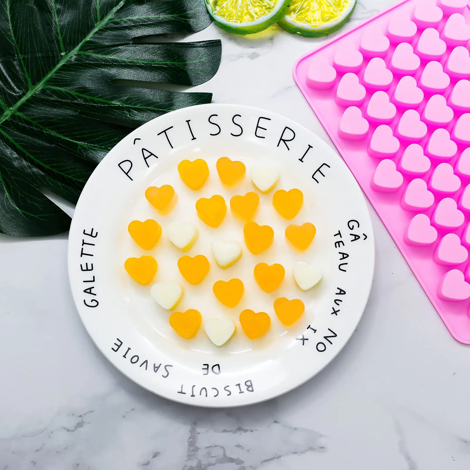 Hot Sale BPA Free Silicone Candy Molds Non-Stick Mini Dinosaur Donut Heart Shape Chocolate Ice Cube Tool for Cakes