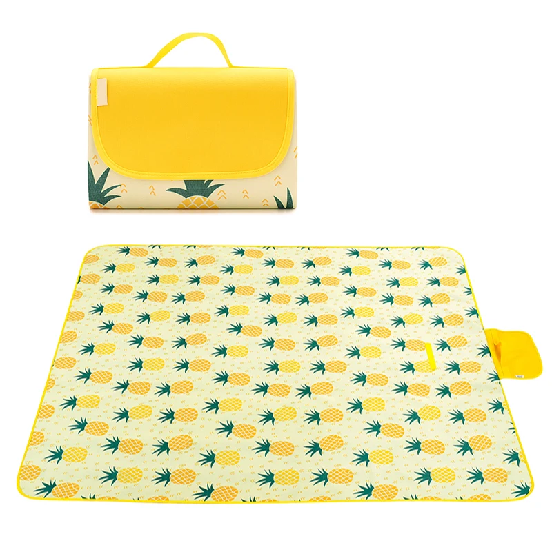 4 Person Fordable Picnic Mat XL Portable Recycle Waterproof Popular Fashion Design Pineapple Outdoor Picnic party Blanket Rug