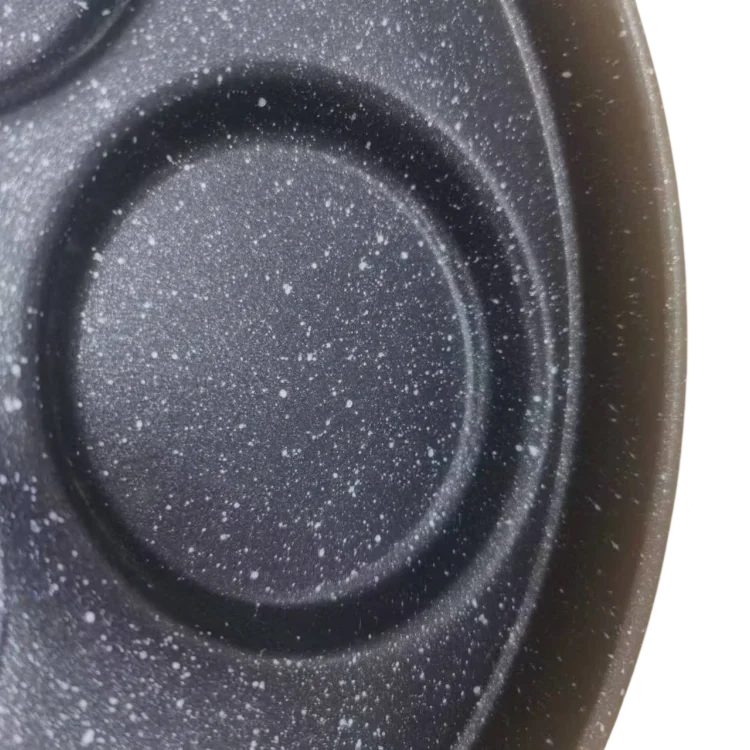 Hot Sell Fried Eggs Stainless Steel Insulated Handle Maifan Stone Material Three-Hole Frying Pan