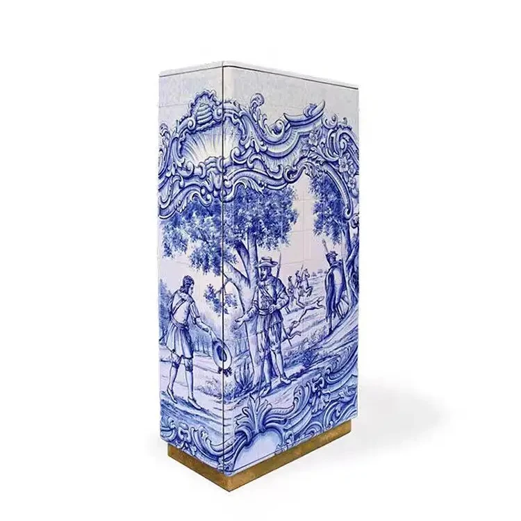 Light luxury style painted wall decorative cabinet  solid wood luxury villa locker Fashion personality high-end wine cabinet