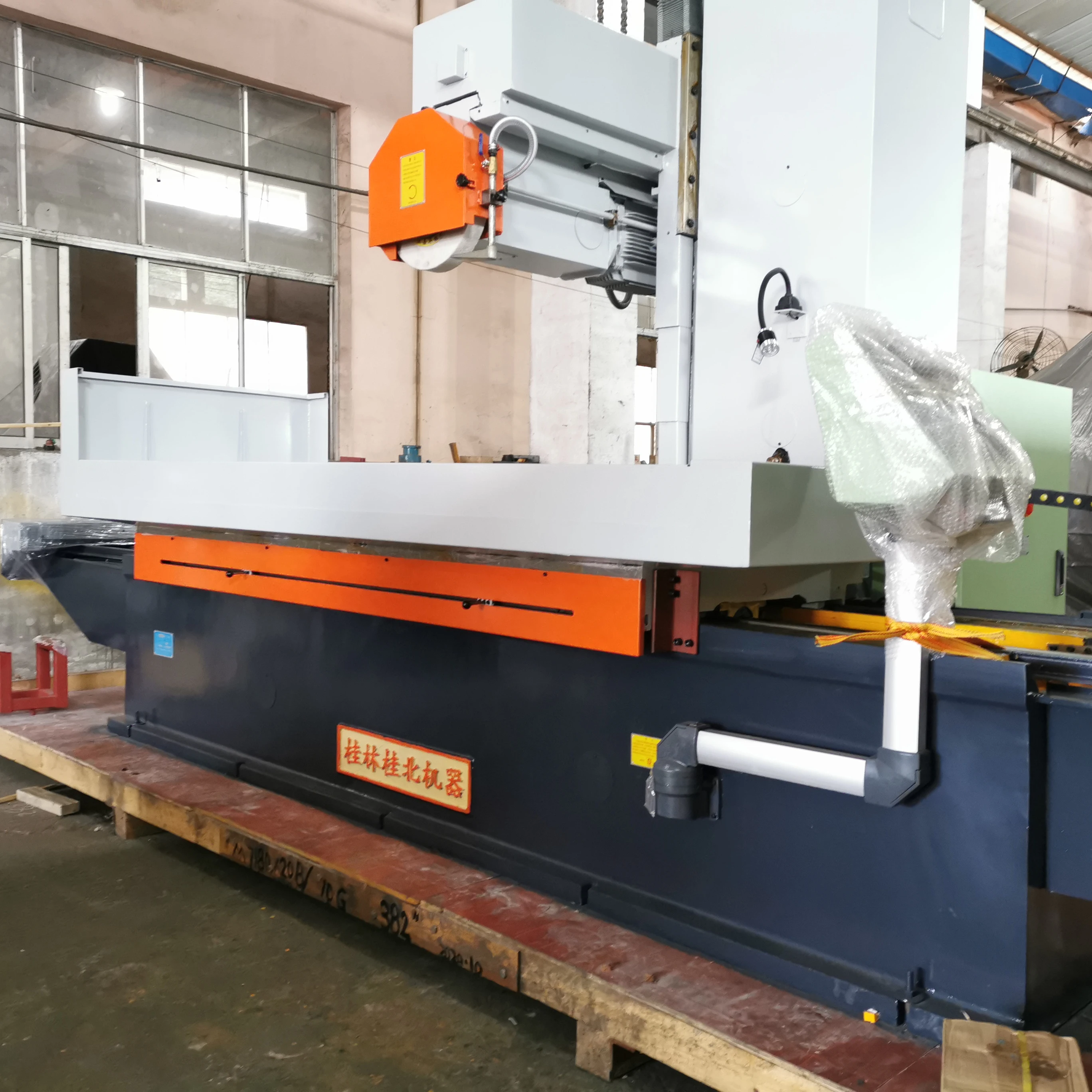 CNC PLC flat surface grinding machines with horizontal grinding wheel spindle and reciprocating table