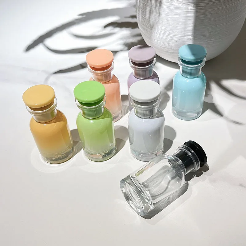 30ml  round Glass Small Empty 50 ml Perfume Bottle with screw cap mist sprayer lid