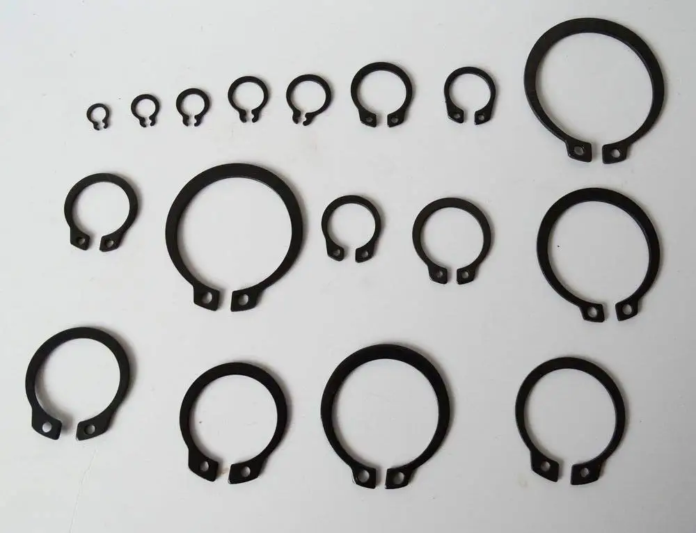 300Pcs/1 set Circlip Snap Ring C-Clip Assortment Car Kit 18 Sizes Black Retaining Ring