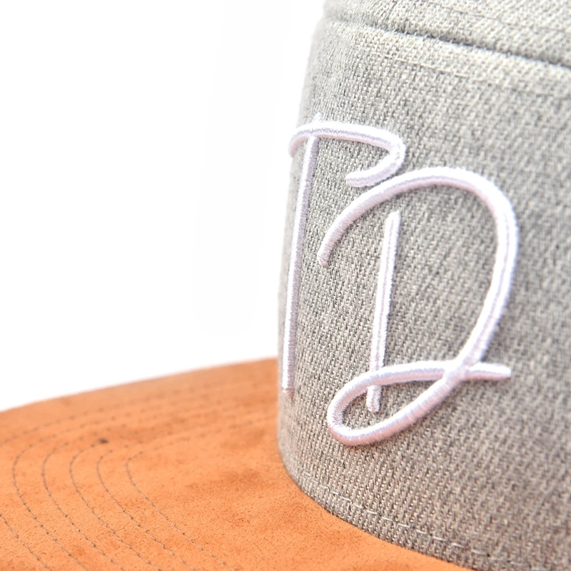 Wholesale Custom 3D Embroidery Logo Fashion Personalized Embroidered Hip Hop Flat Bill Suede Wool 7 Panel Snapback Cap
