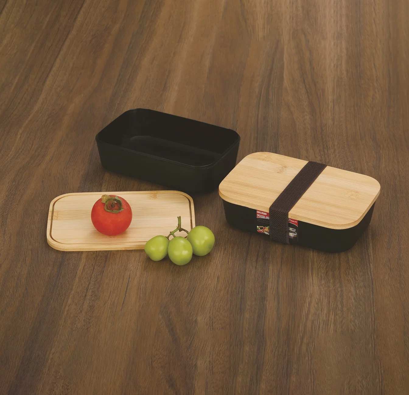 High capacity bento box with bamboo lid & silicone seal