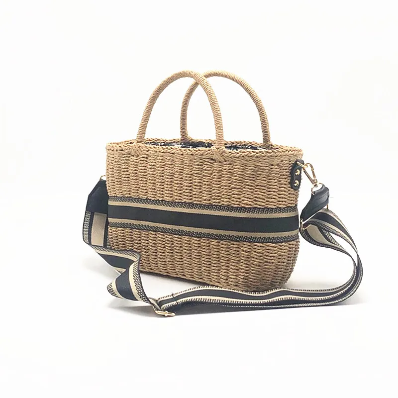 Factory Hot selling Environmental protection Hand Knitting Straw Beach Bags women Crossbody Bag Luxurious Tote Beach Handbag
