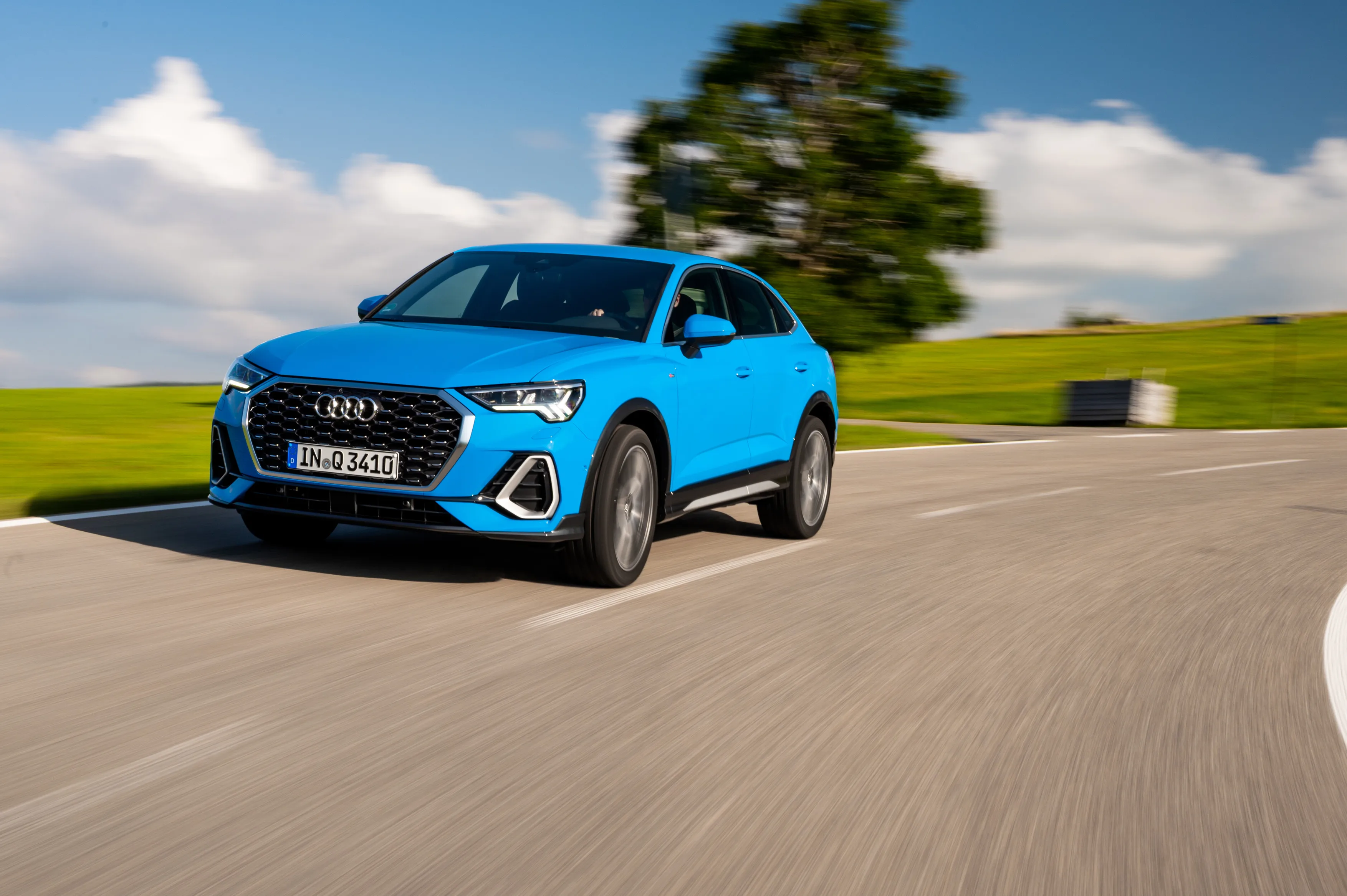 Лидер продаж Sanhe AUDI все новые автомобили Q3 Sportback 45 TFSI quattro 2023 внедорожники авд 2 0 т бензиновые