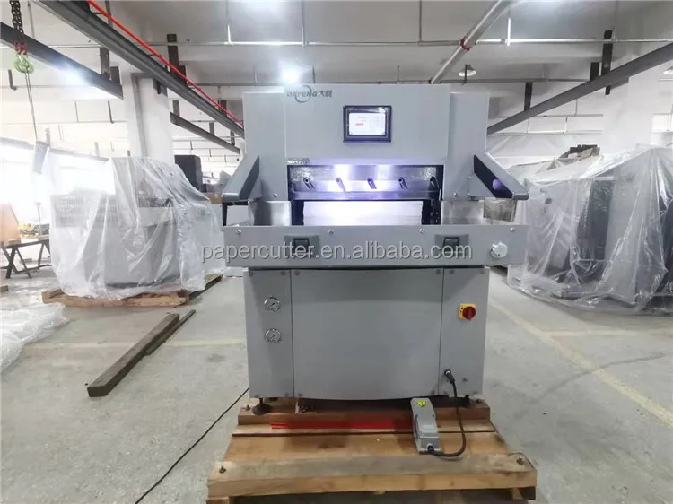 QZYK680DL-10 small program control hydraulic guillotine business name card cutter machines for small businesses