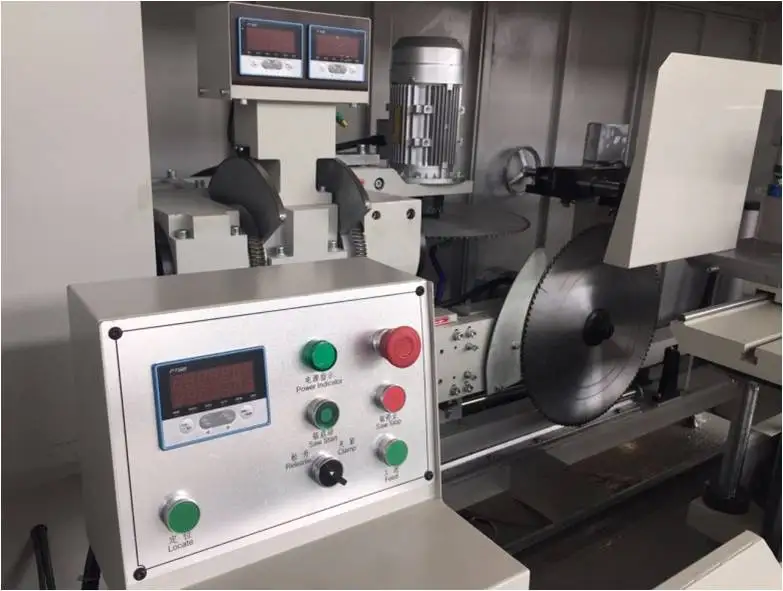 
Easy Operation Curtain Wall Facade Fabricating Aluminum Notching Cutting Saw 