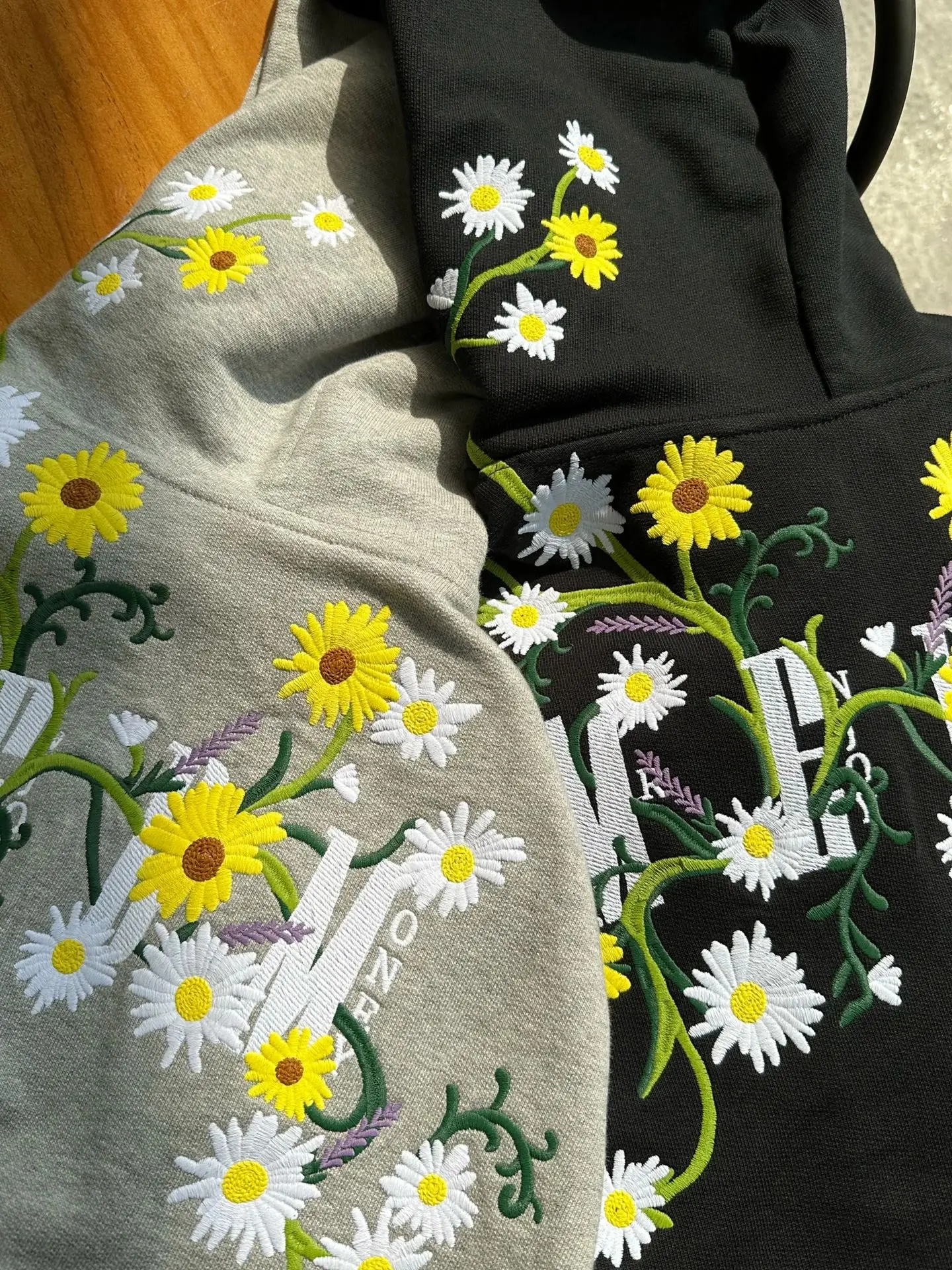 Designer Clothes Hoodie Manufacturers Custom You Logo Heavyweight No String Streetwear Fit Raw Hem Hoodie