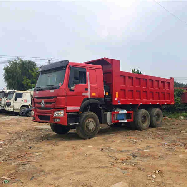 Sinotruk Howo 8x4 12 Tires Sand Transport Used Dump Tipper Truck For Sale