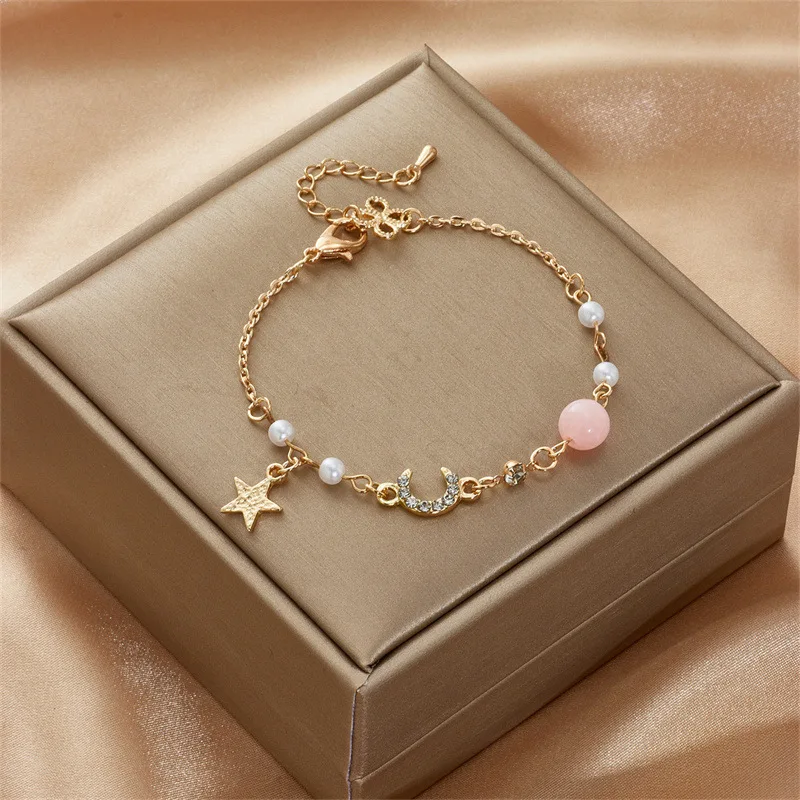 Hot Selling Moon And Star Charm Bracelet Girls Fine Pearl Beads Chain Full Diamond Moon Star Bracelet For Women Jewelry
