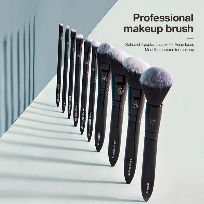 
Makeup Brush Set 4 pcs Care For Eye Shadow Blending Eyeliner Eyelash Eyebrow Brush 