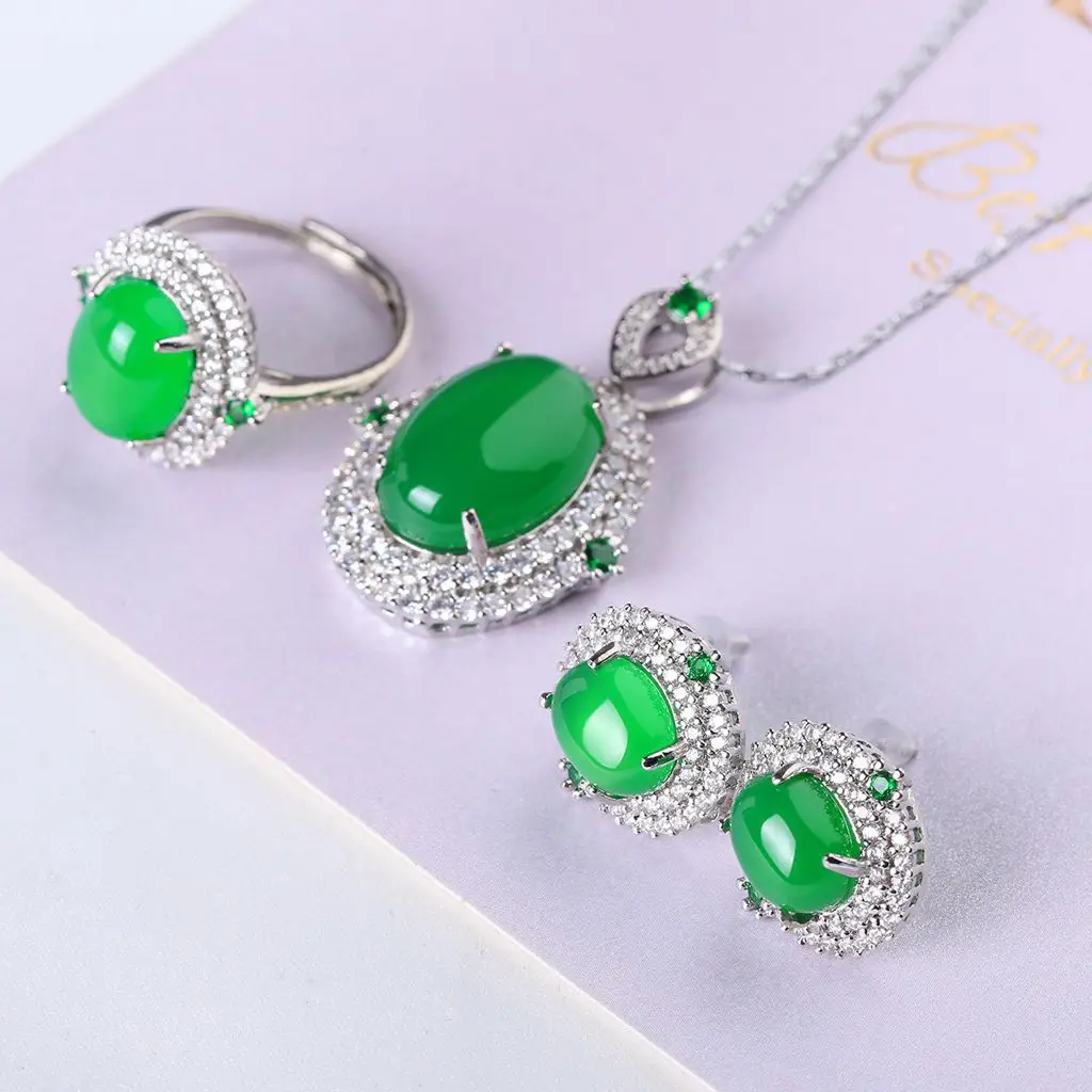High End Female Emerald Jade Pendant Emerald Jade Earrings Ring Pendant Three Pieces Of Wedding Jewelry Set