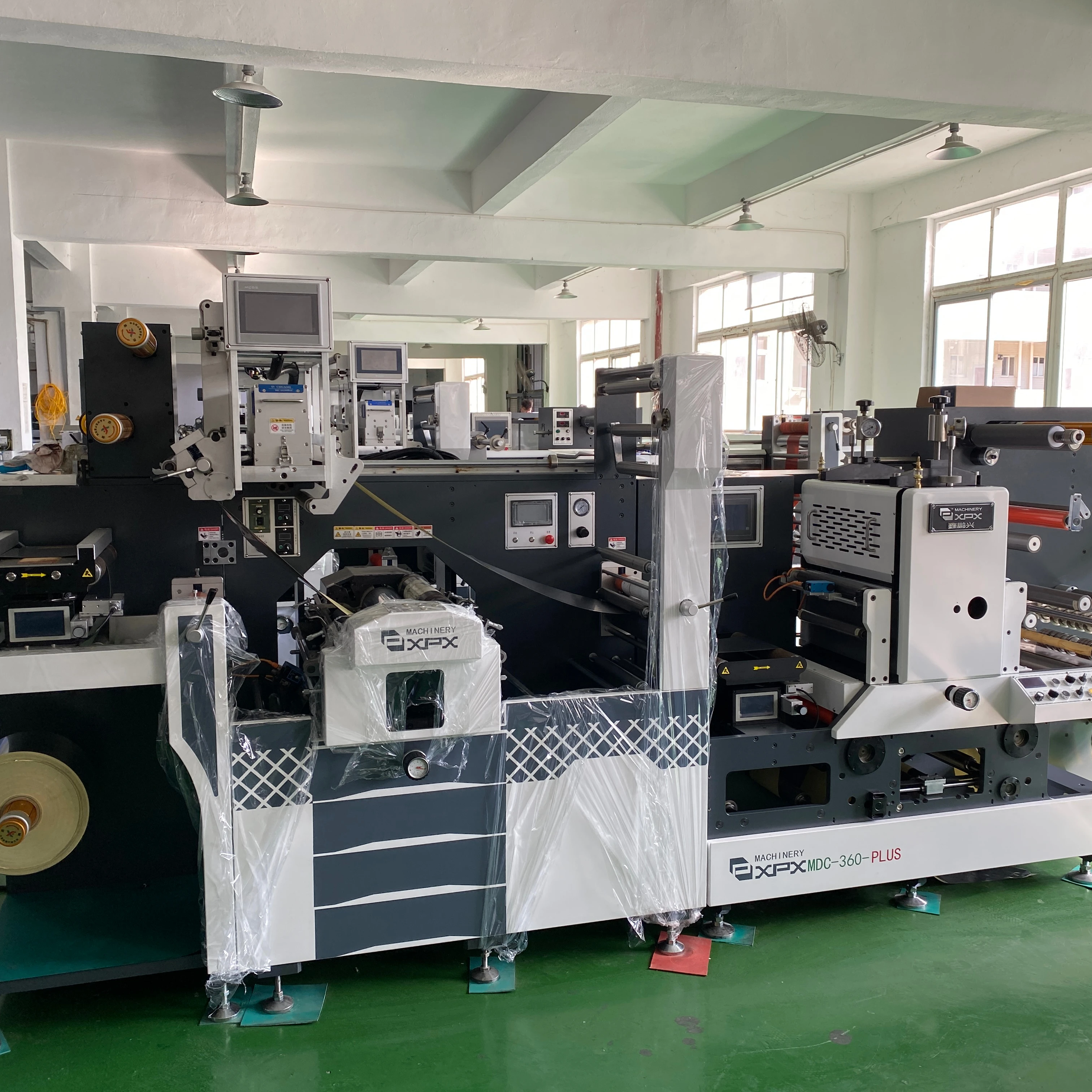 MDC-360-plus full semi rotary and flatbed two way  flexo cold stamping foiling and flatbed VARNISHING die cutting machine