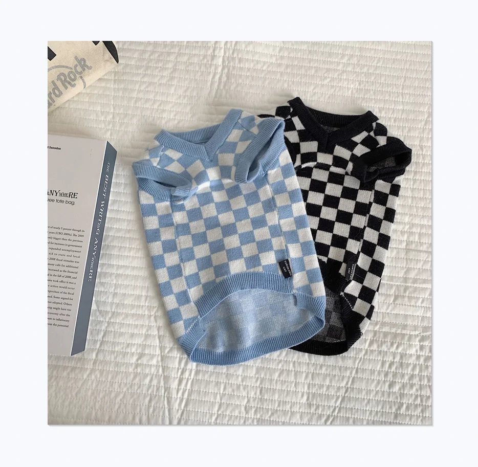 Autumn And Winter New Brand Classic Chess Designer Pet Sweater Vest Warm Dog Clothes