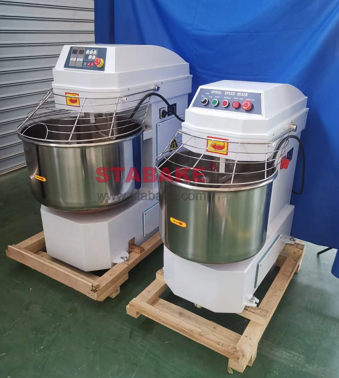 Commercial Bakery Spiral Dough mixer mixing Machine price for bread pizza industrial flour mixer 25 kg 50kg 100 kg
