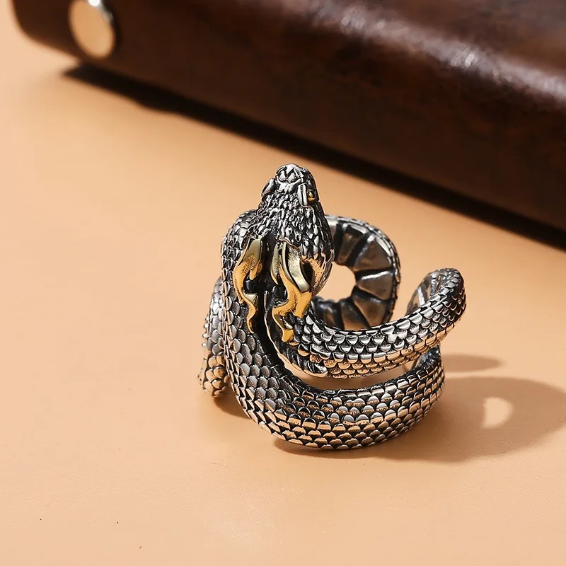 New design Antique silver custom jewelry adjustable Horn Viper snake ring for man