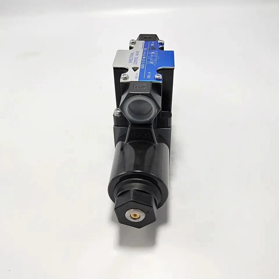 DG4VC-3-6C-M-PN2-H-7-52 Hydraulic Solenoid Directional Control Valve DG4V-3-2C-M-U2-T-52-K Solenoid Valve