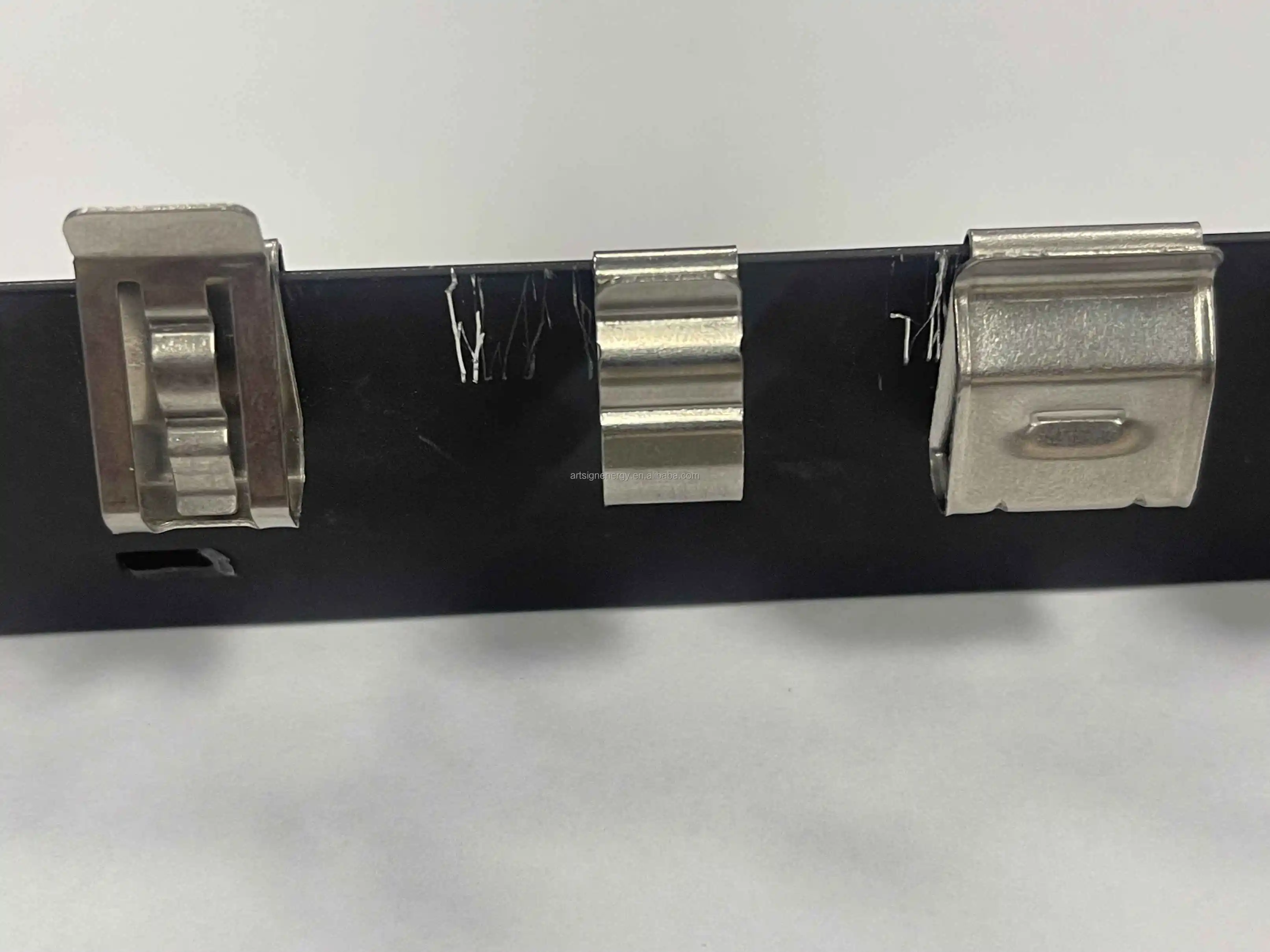 China factory Art Sign stainless steel 304 solar mount cable clip