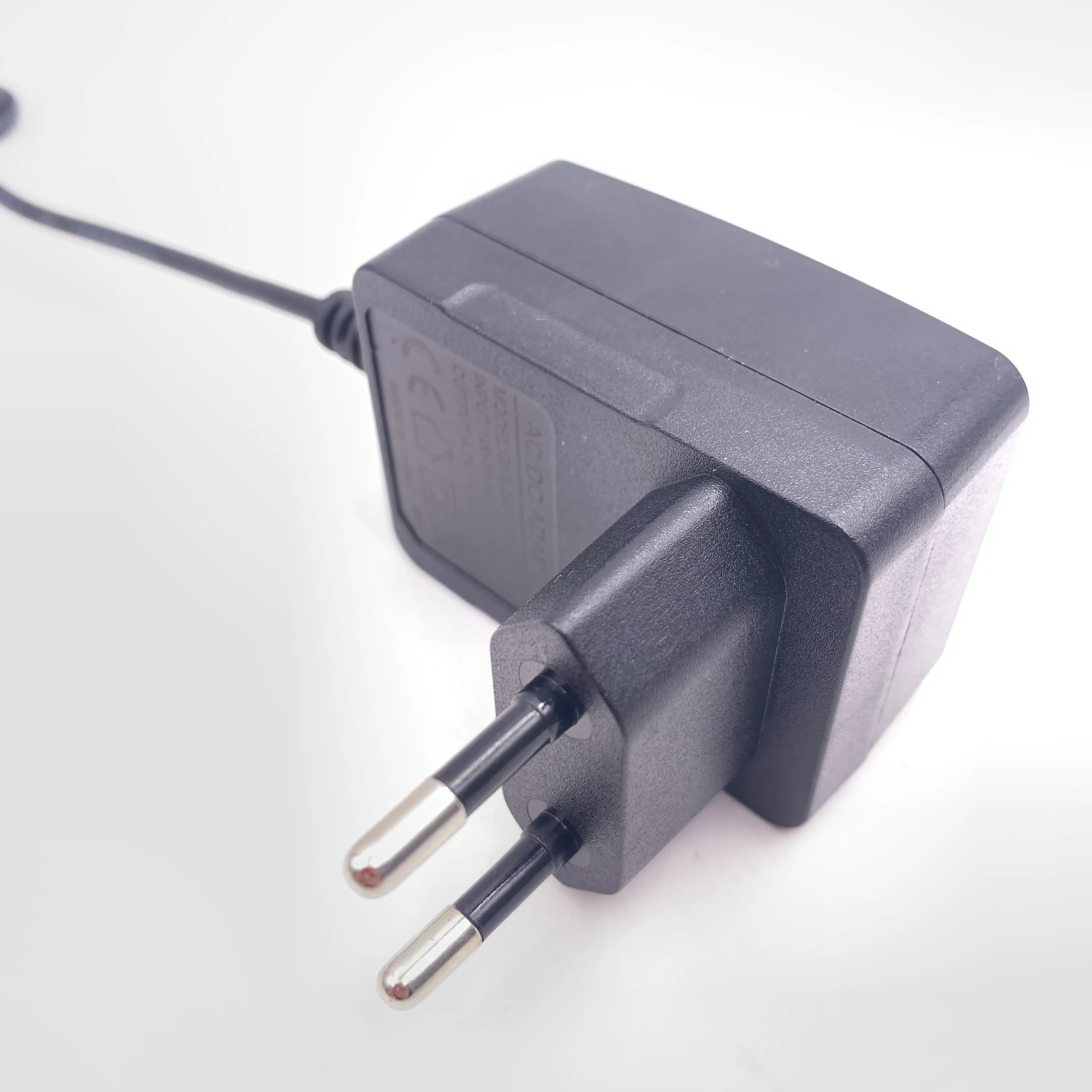 ETL CE SAA UKCA 8.4V 4.2V 1A 1.5A 2A AC/DC Power Adapters Switching Power Supply Battery Charger for Heating Clothes