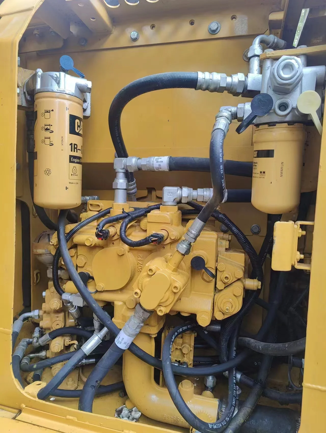 Buy 99% new Japan made 12tons excavator used Cat312d cat 312DL/Cat 312D2/CAT312C for sale with high quality at low price