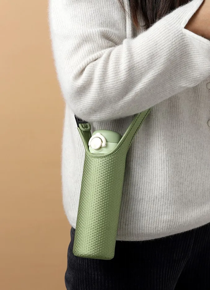 Custom Water Bottle Holder Bag Portable  Neoprene Bottle Cooler Sleeve Cup Bag