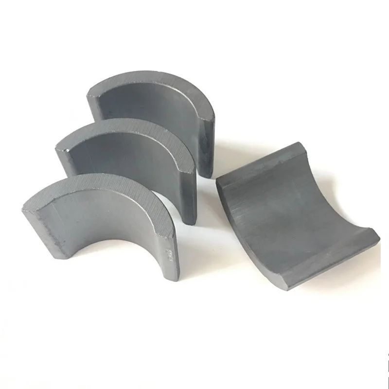 China Industrial Y40 Ferrite Arc Magnets Soft Core Sintered Hard Ferrite Magnet With Perfect Temperature Stability
