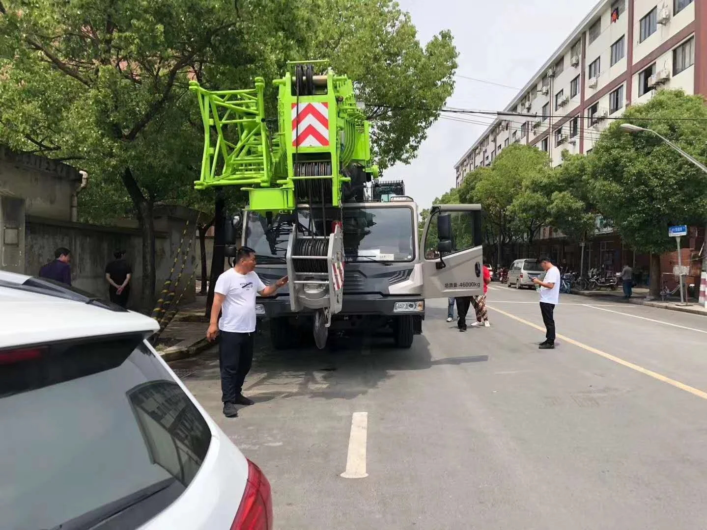 70 Ton Mobile Truck Crane  ZTC700V Hydraulic Telescopic Boom for Sale