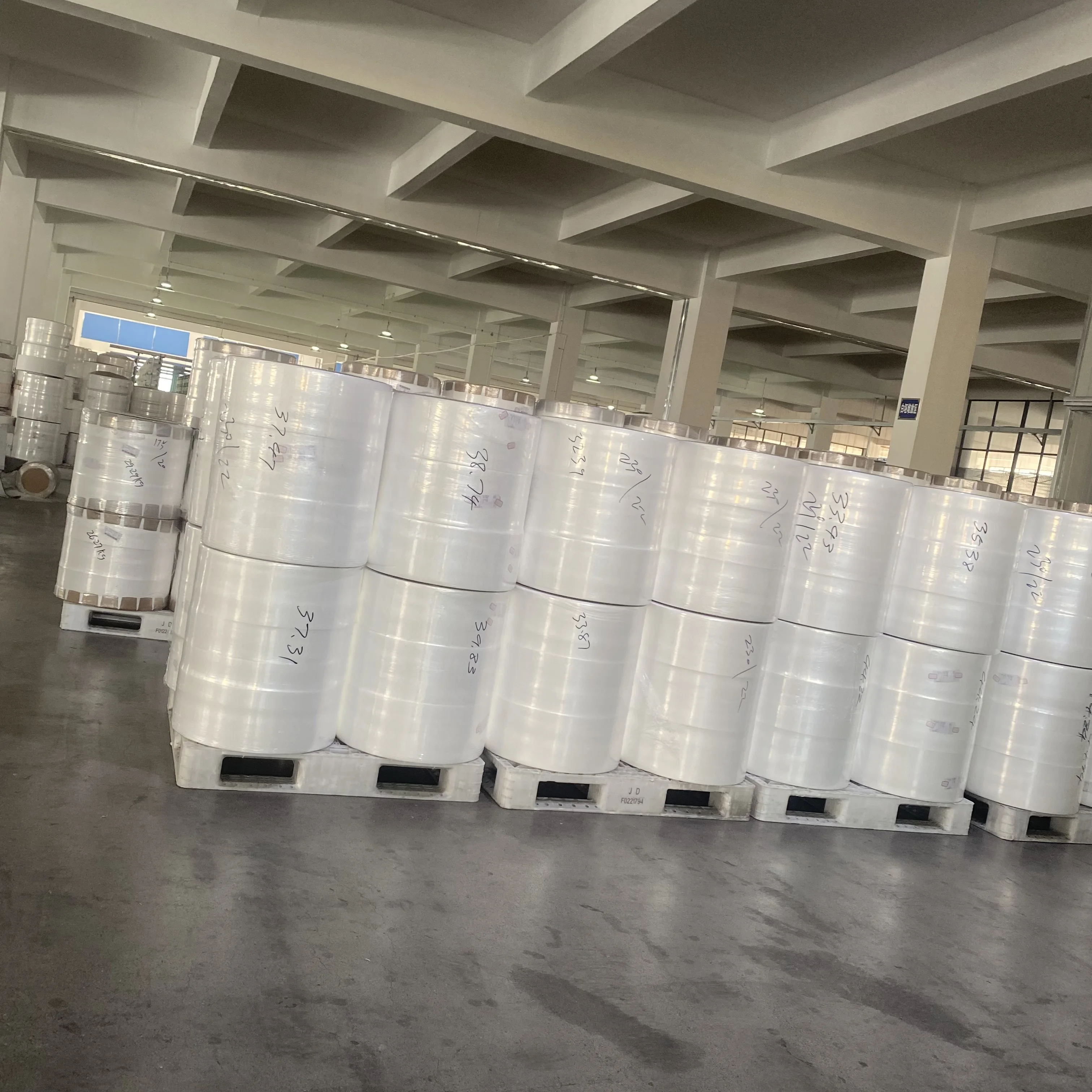 High Quality waterproof pp material melt blown nonwoven fabric non woven polypropylene rolls