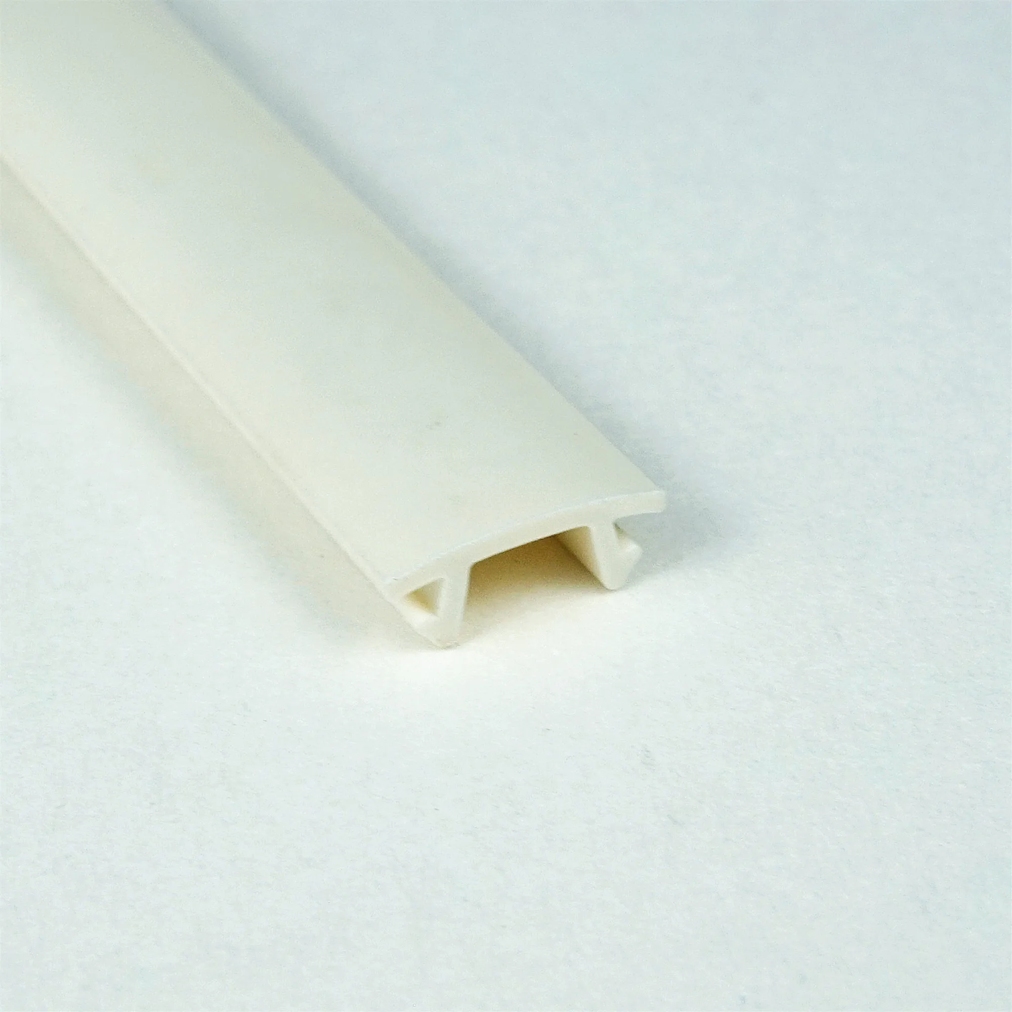 Custom pvc extruded window profile U and C Type Channel led plastic extrusion upvc profile sealing