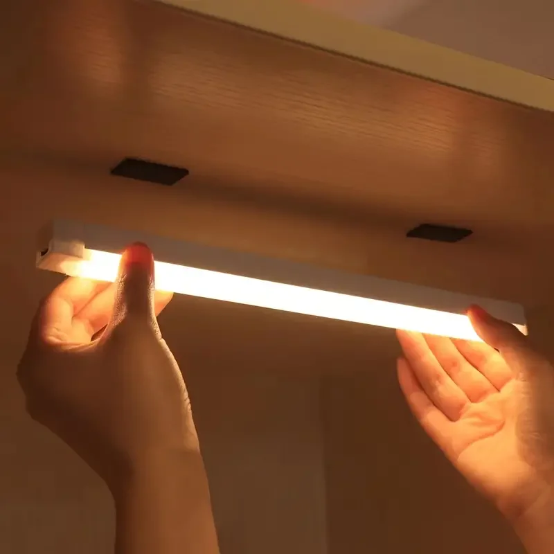 Беспроводной USB Перезаряжаемый Аккумулятор датчик движения светодиодный бар индукционный Ночной свет портативный для кухонного шкафа шкаф