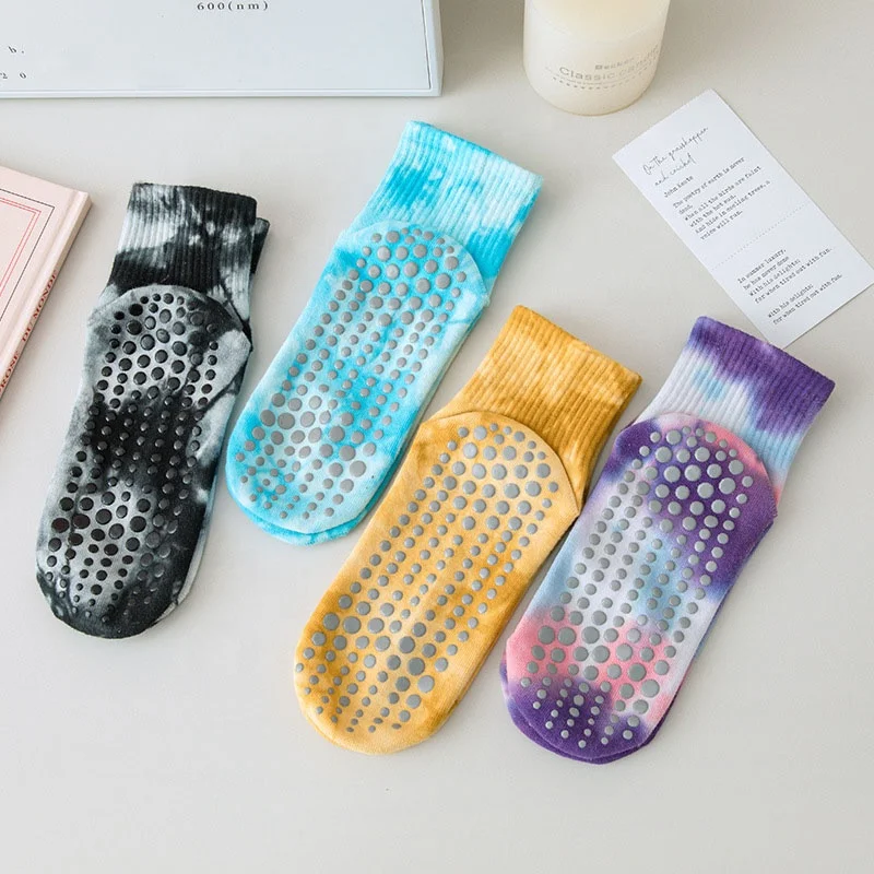 Women Non Slip Grip Yoga Cotton Socks Tie Dyed Colorful Short Ankle Socks Anti Slip Sport Fitness Spring Wear Low Cut Socks