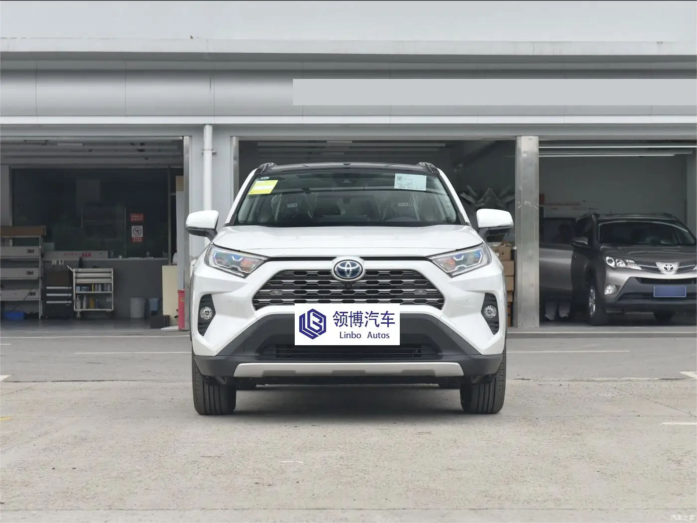 Toyota RAV4 2024 New Cars Gas Gasoline Fuel Petrol Adult 4wd 2.0L SUV Auto Cars Toyotaa Rav 4 Hybrid Car for Sale
