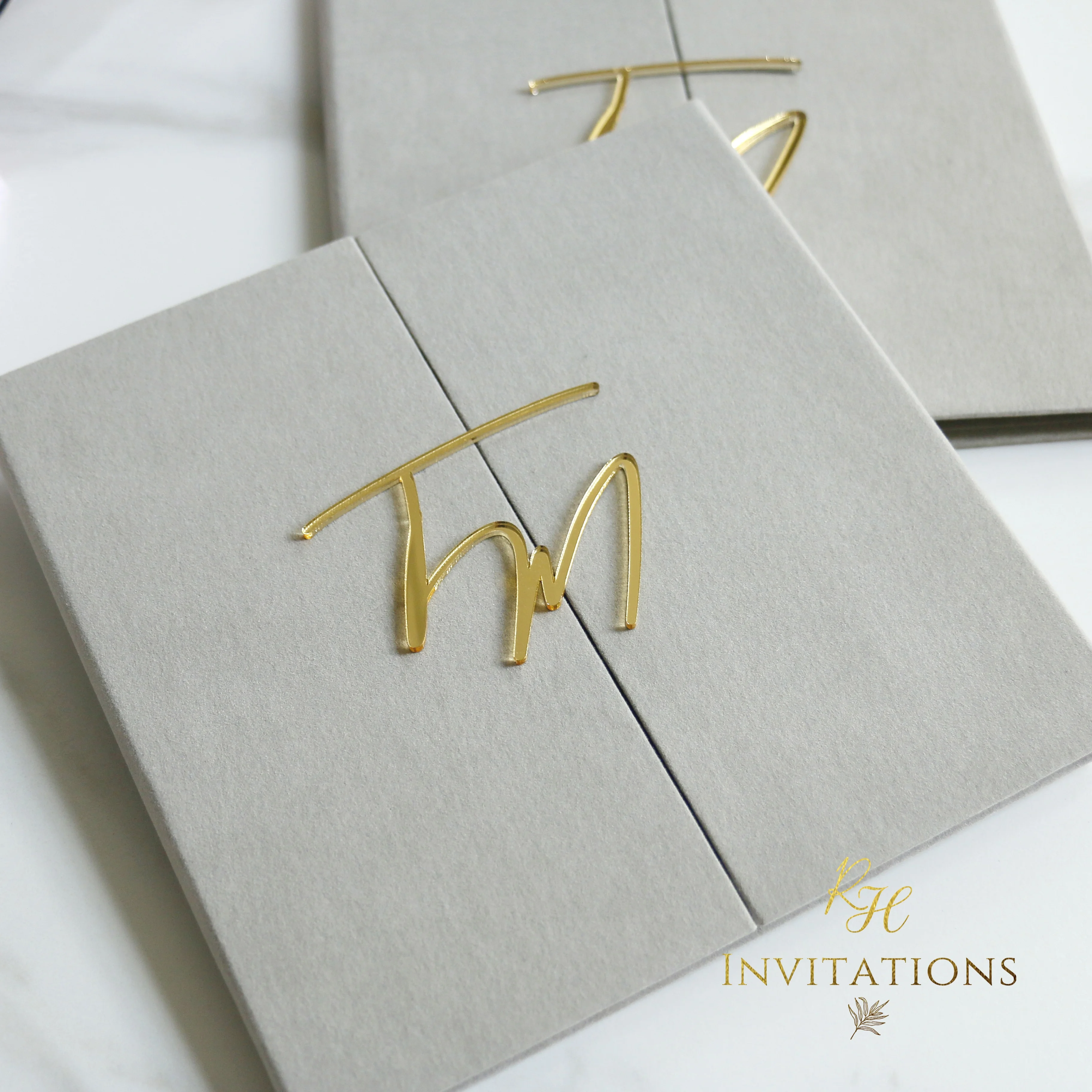 Elegant grey open suede paper crafts wedding invitation with Transparent  acrylic for wedding cards