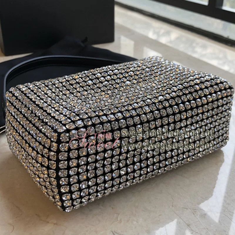 Arrival Luxury Women crystal rhinestone hand bags full crystal lady bags