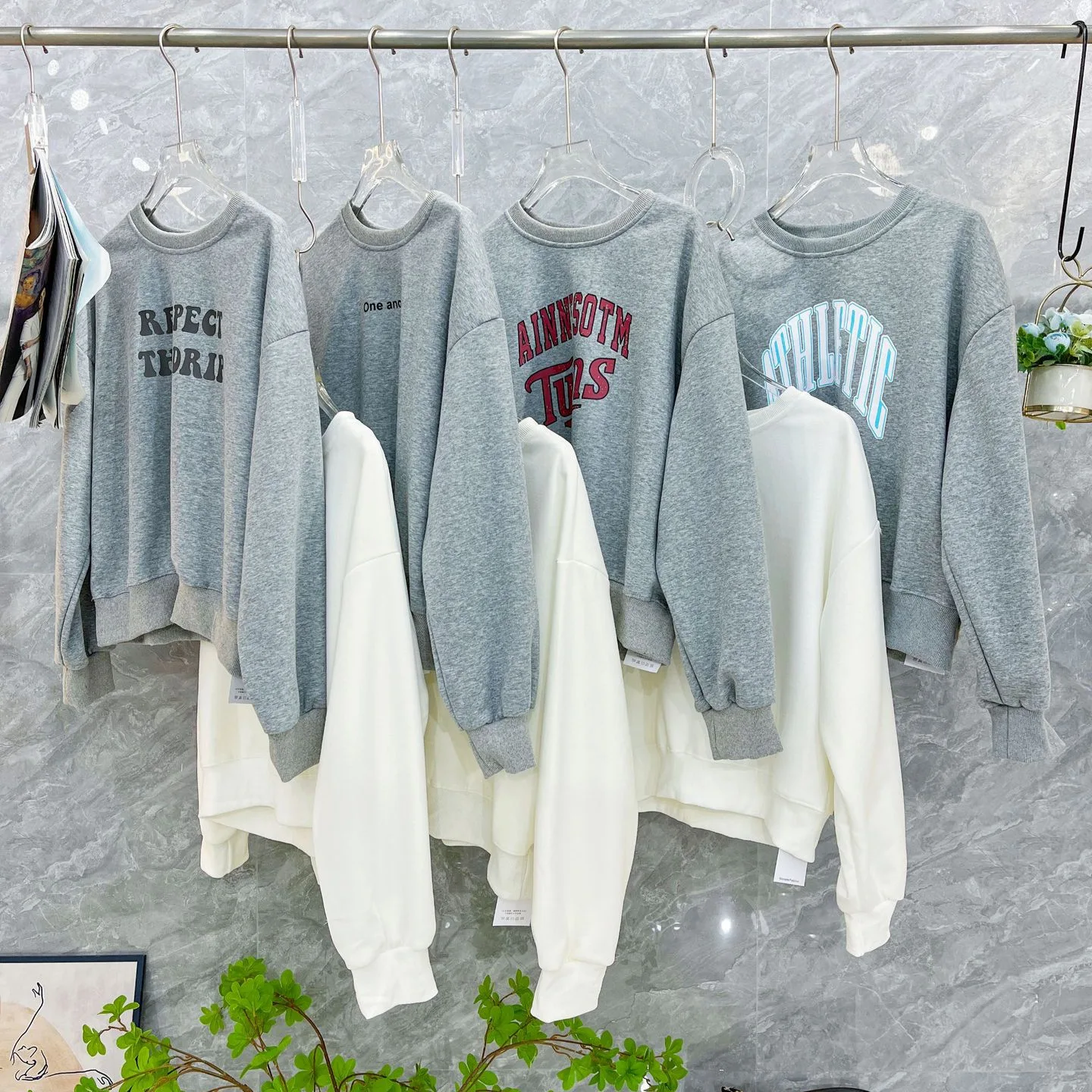 Stock Sweatshirt For Men And Women Thin Letter Print Hoodless Round Neck Pullover Sweatshirt