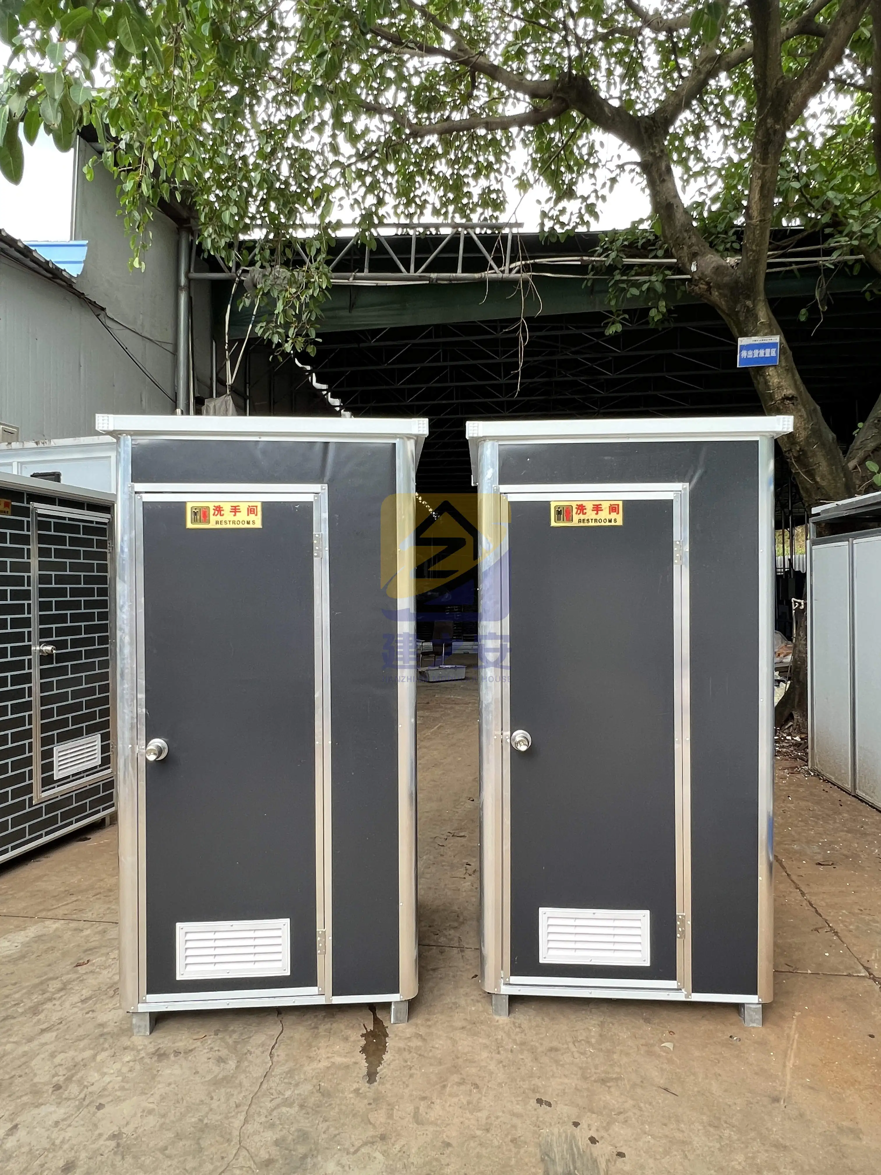 Mobile Portable Toilet price Prefab Toilet Restroom For Sale Prefab Squat / Seat Toilet Houses