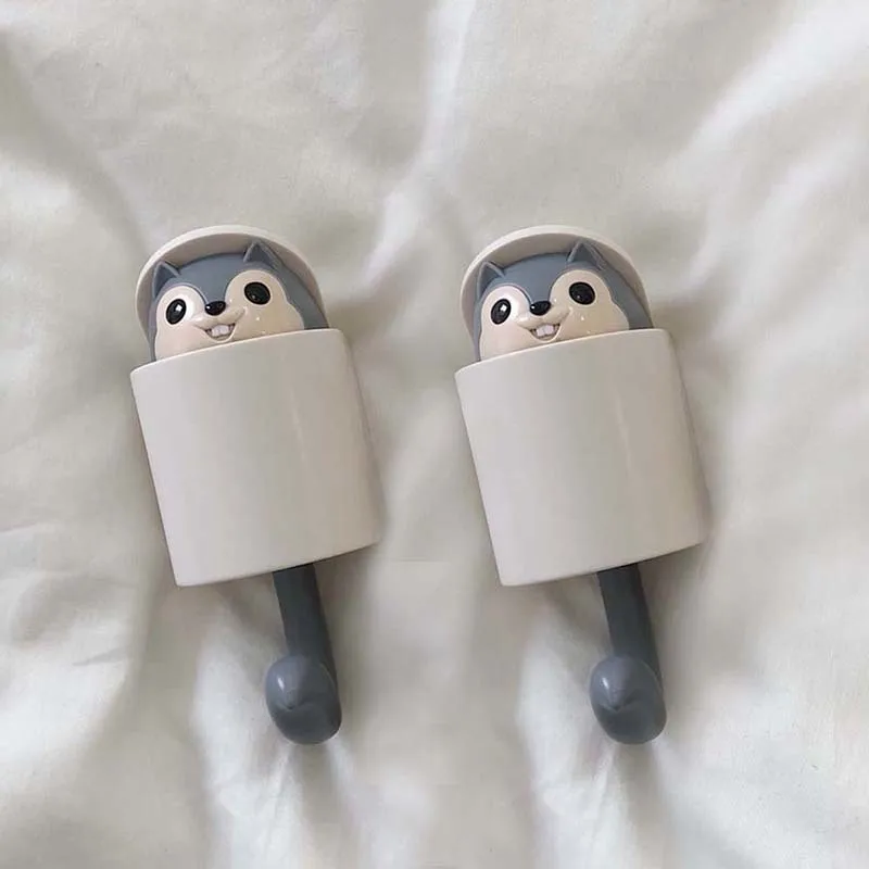 
Coat Wall Hook Key Holder Creativity Outstretch Squirrel Hook Wall Home Decoration Kitchen Hook Bathroom Accessories Coat Hanger 