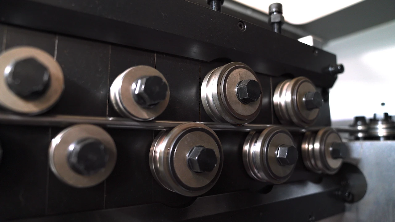 1.6mm cnc 2d bending wire bend cnc machine