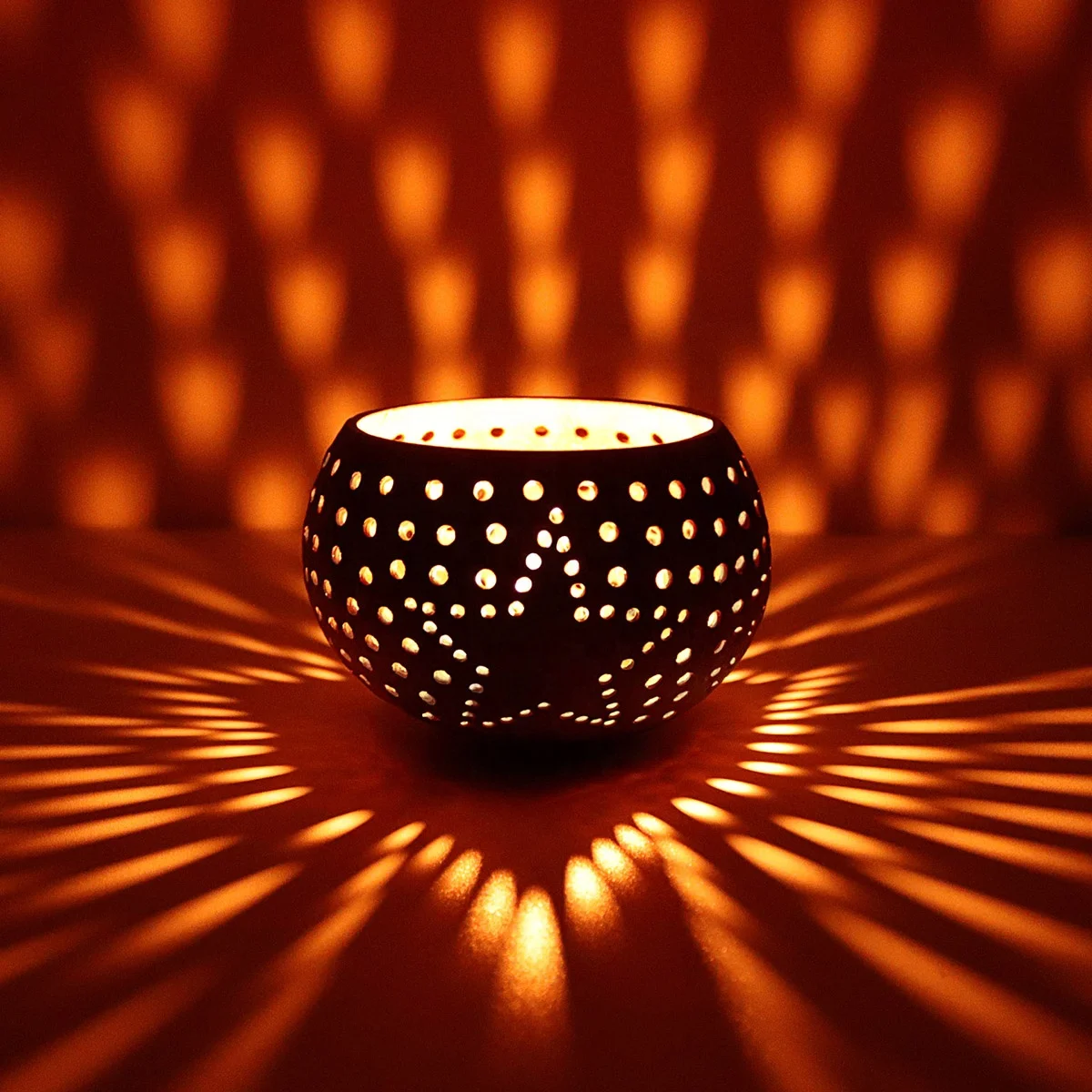 Eco-Friendly Coconut Shell Bowl Decorated Engraving Coconut Shell Candle Holder Handmade Hollow out Coconut Shell Candle Bowl