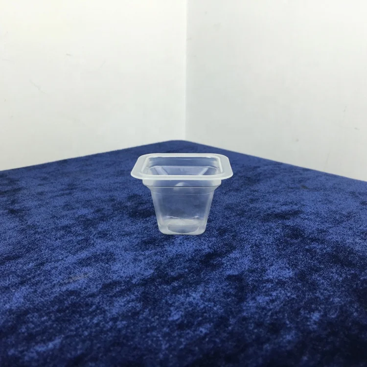 
25ml Clear Food Grade Mini Pudding Fruit Chocolate Square Shaped Plastic PP Cup With Cover 