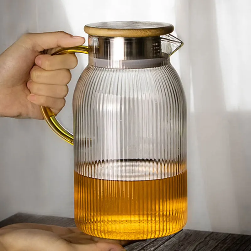 Wholesale Home Office 1.2L 1.6L Cold Water Pitcher Glass Jugs Modern Carafe Borosilicate Jug