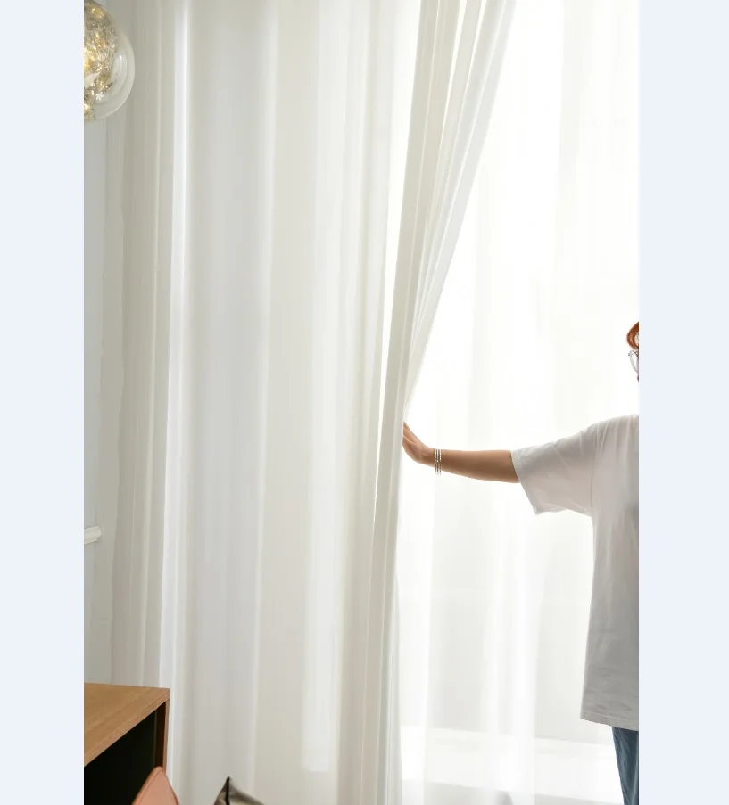 Top Design Hot Sales Super Soft 100%Polyester Cheap High Quality Sheer Curtain Fabric