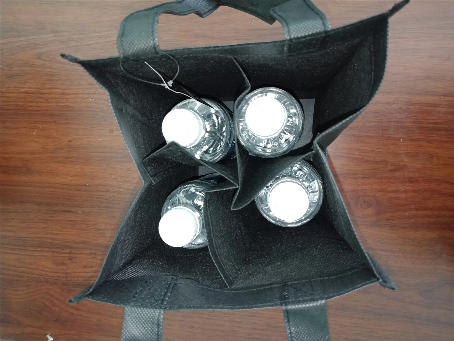 Vietnam factory eco friendly PP non woven supermarket promotional wine bags for shopping cheap