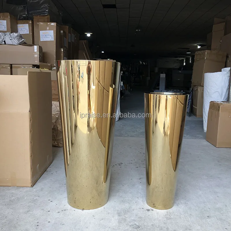 Large plant pots