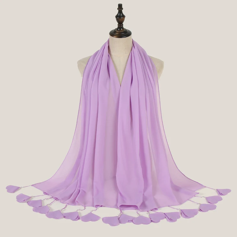 Wholesale The Newest Design Fashion Solid Color Chiffon Wrap Scarf With Heart Tassel Hijab Scarf