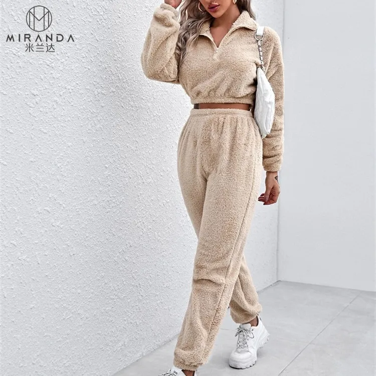 Custom Women Warm Fall Winter Streetwear Clothing 2 Piece Set Zipper Half Crop Teddy Coat & Jogger Set For Women