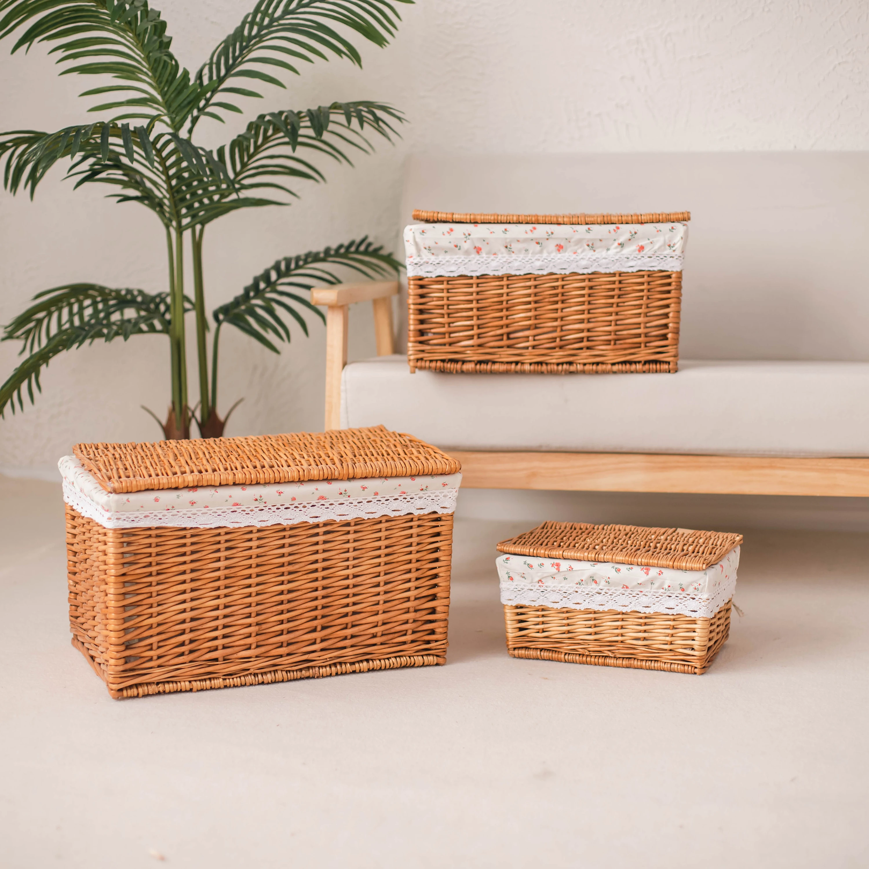 Factory Sale Handwoven Wicker Rectangular Household Rattan Storage Basket with Lid